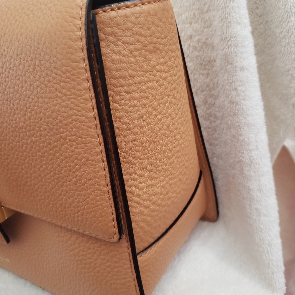 Bags - Picture 5 of 8